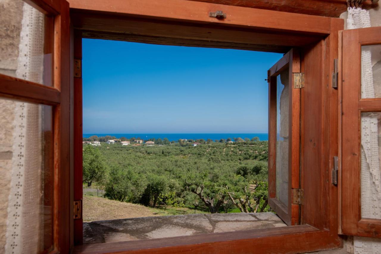 Gerakomylos Stone House Vasilikos  Exterior photo